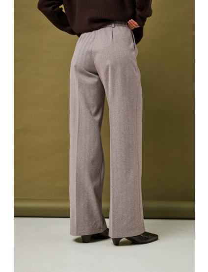 Картинка Брюки коричневі