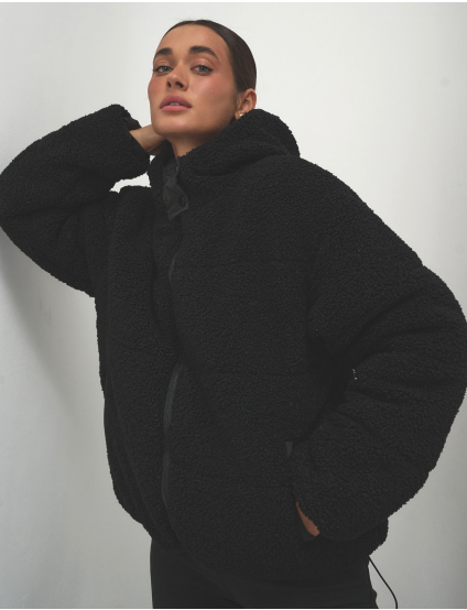 Картинка Куртка чорна