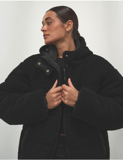 Картинка Куртка чорна