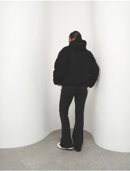 Картинка Куртка чорна