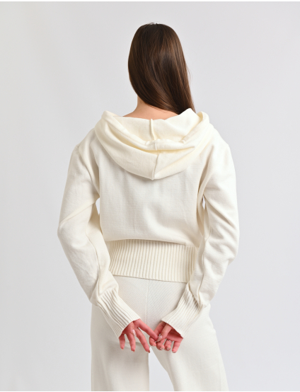 Картинка Костюм білий