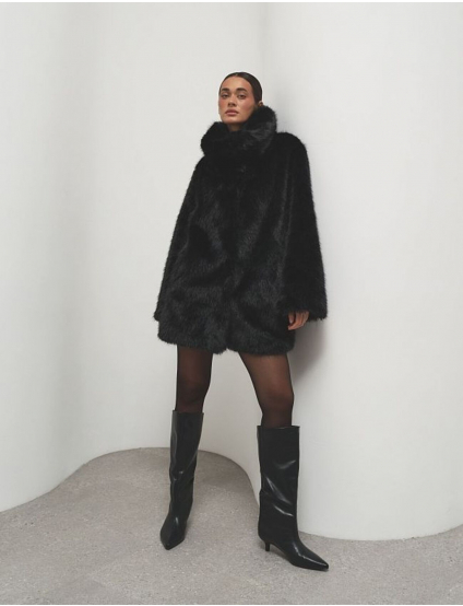 Картинка Шуба чорна