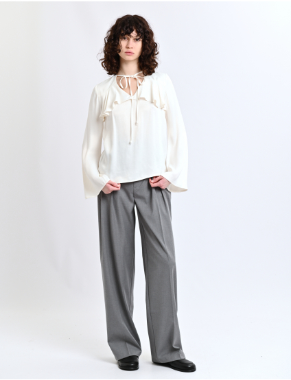 Картинка Біла блуза