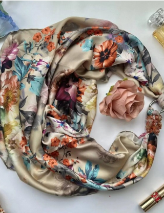 Дизайнерська шовкова хустка My Scarf "Золота зірка" 90 на 90 см Картинка Дизайнерська шовкова хустка My Scarf "Золота зірка" 90 на 90 см