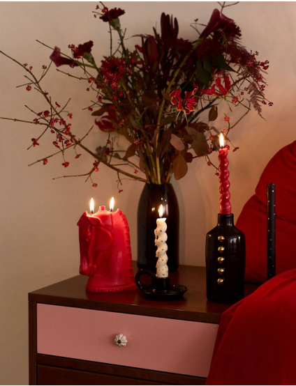 Картинка Свічка кінь червона