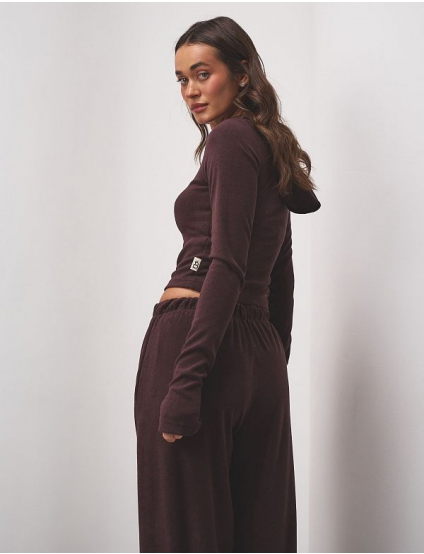 Картинка Костюм коричневий