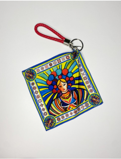 Картинка Дизайнерський брелок-хустка "Берегиня"