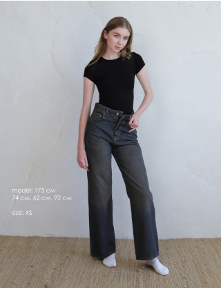 Картинка Футболка чорна