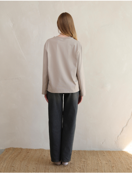 Картинка Лонгслів бежевий