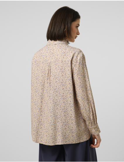 Картинка Легка сорочка з дрібним флоральним принтом