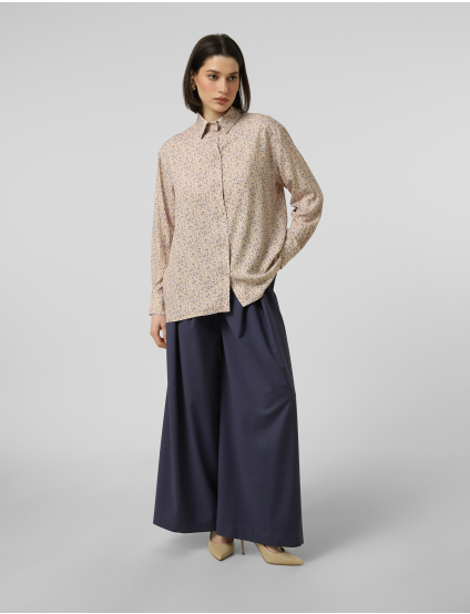 Картинка Легка сорочка з дрібним флоральним принтом