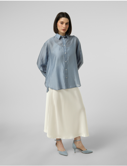 Картинка Блакитна легка сорочка oversize з шовковистим ефектом