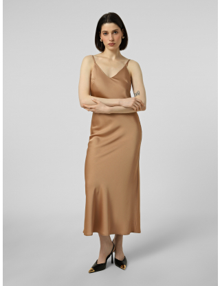 Картинка Атласна сукня‑комбінація у теплому карамельному відтінку