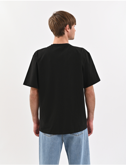 Картинка Футболка чорна