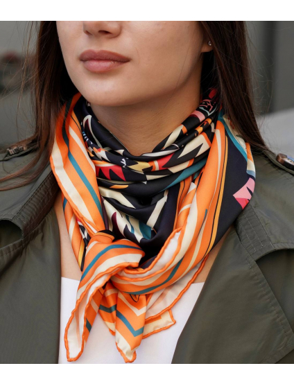 Картинка Дизайнерська хустка "Карпатська зірка"