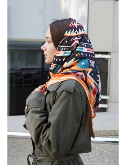 Картинка Дизайнерська хустка "Карпатська зірка"