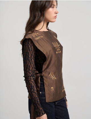 Картинка Жилет із декоративною вишивкою