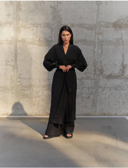 Картинка Чорне кімоно з поясом