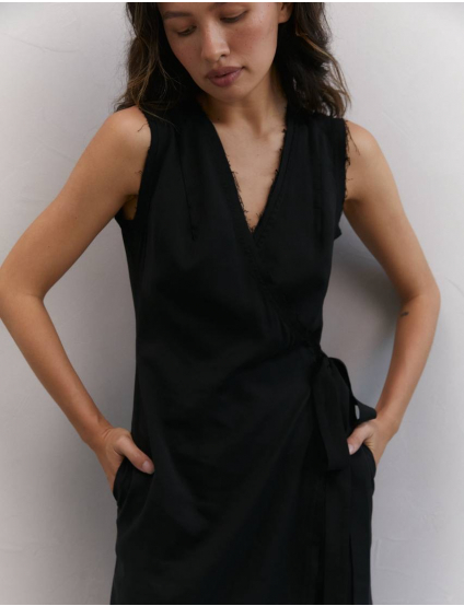 Картинка Чорна міді‑сукня на запах