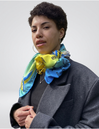 Картинка Дизайнерська хустка "Символи України"