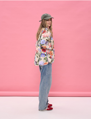 Картинка Куртка з великим флористичним принтом