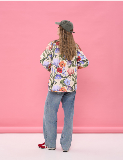 Картинка Куртка з великим флористичним принтом