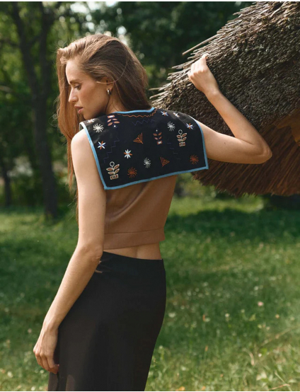 Картинка Комірець "Луги" з вишивкою чорний