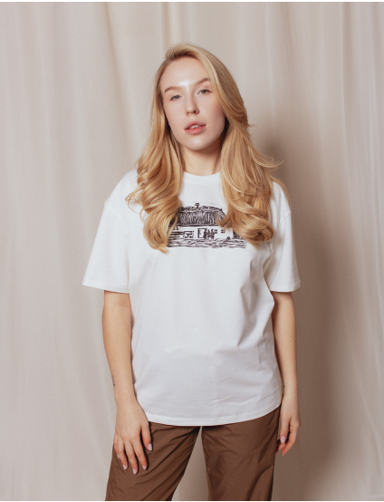 Картинка Футболка біла з принтом