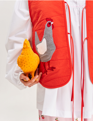 Картинка Жилет стьобаний з аплікацією "Курочки"