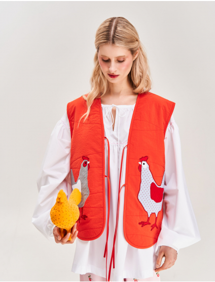 Картинка Жилет стьобаний з аплікацією "Курочки"