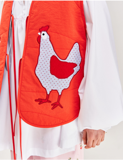 Картинка Жилет стьобаний з аплікацією "Курочки"