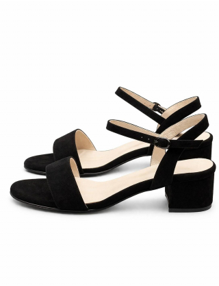 Картинка Босоніжки чорні