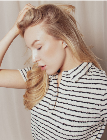 Картинка Футболка поло в чорно-былу смужку