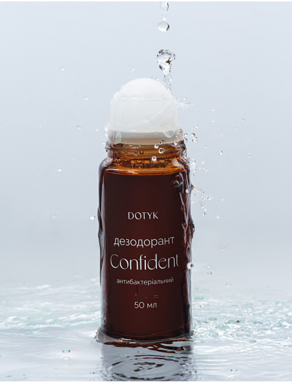 Картинка Дезодорант CONFIDENT з ароматом Cedar&Saffron