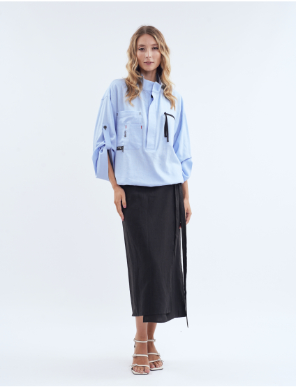 Картинка Сорочка oversize з накладними кишенями блакитна