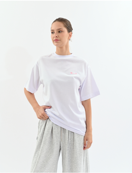 Картинка Футболка oversize з авторським принтом біла