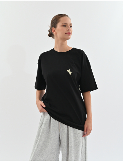 Картинка Футболка oversize з авторським принтом