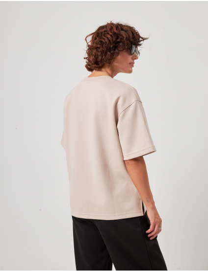 Картинка Базова футболка oversize бежева