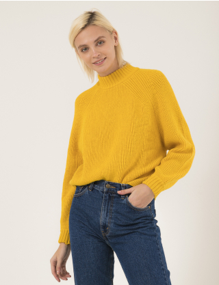 Картинка Жіночий жовтий в'язаний светр