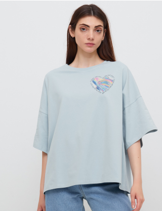 Картинка Жіноча блакитна футболка з принтом