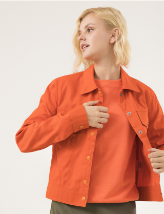 Картинка Жіноча помаранчева куртка