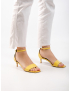 Картинка Жіночі жовті шкіряні босоніжки